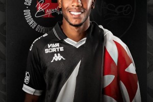 罗马里奥：拉扬有望去欧洲大俱乐部，不希望他去小俱乐部就此沉寂