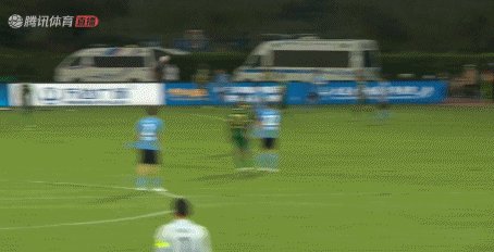 1655378429428084865.gif 孙国文.gif